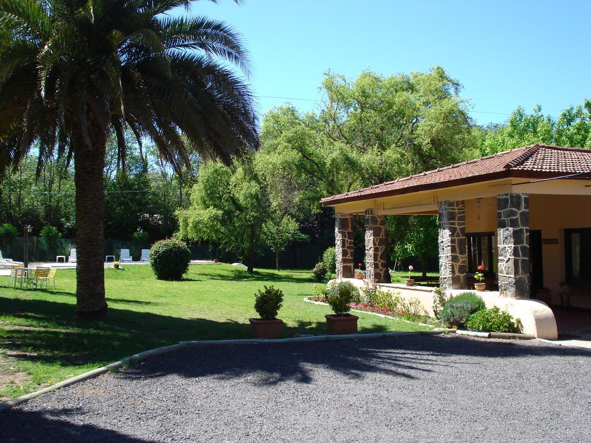 Las Acacias - Posada De Campo 贝尔格拉诺将军镇 外观 照片